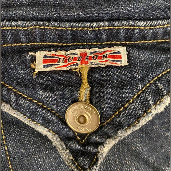 Hudson Denim Ruby Mid Thigh Shorts - Picture 5 of 6